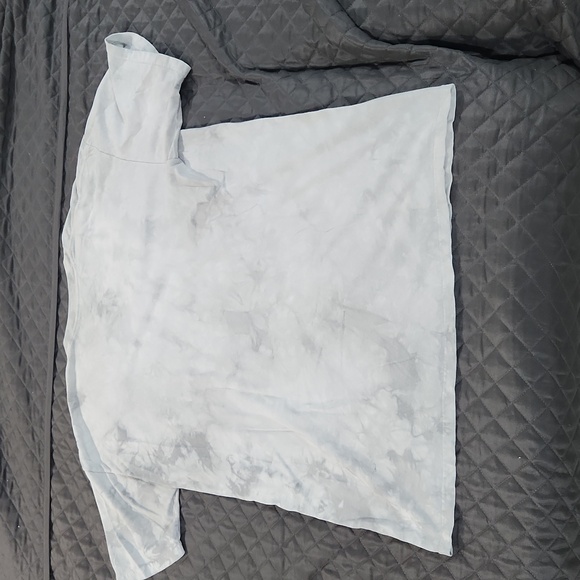 Butterfly 🦋 Shirt - Picture 8 of 8